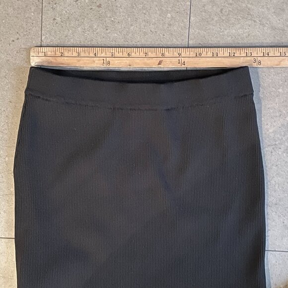 Classic Sanctuary Long Black Knit Maxi Skirt with high slit-Medium - Picture 8 of 10